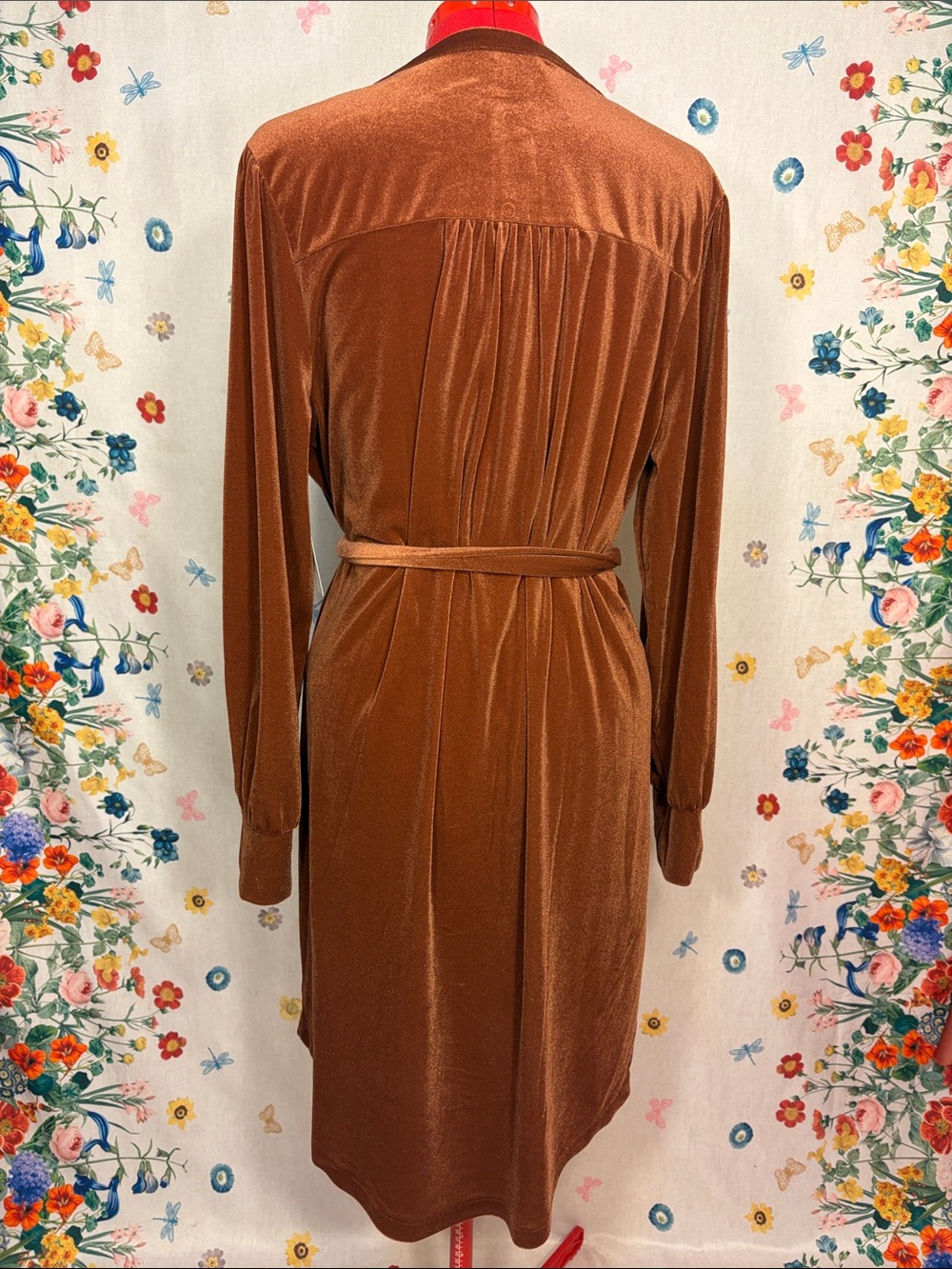 Time and Tru - NWT Copper Brown Velvet Button-Front Belted Dress Chic Classic - Picture 4 of 9